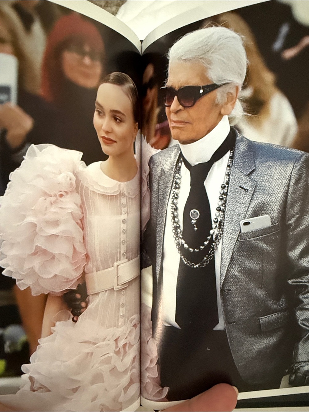 Little Book of CHANEL by Lagerfeld - Emma Baxter-Wright